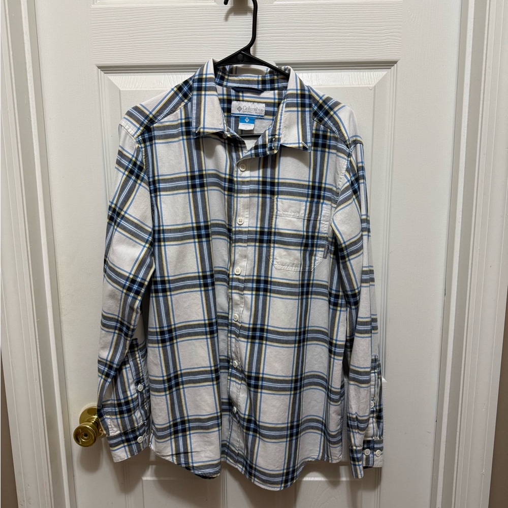 Columbia Men's White and Blue Checkered Shirt